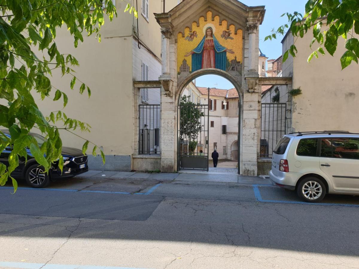 Location Turistic Monolocale Nel Parco Del Santuario Apartment Asti Exterior photo